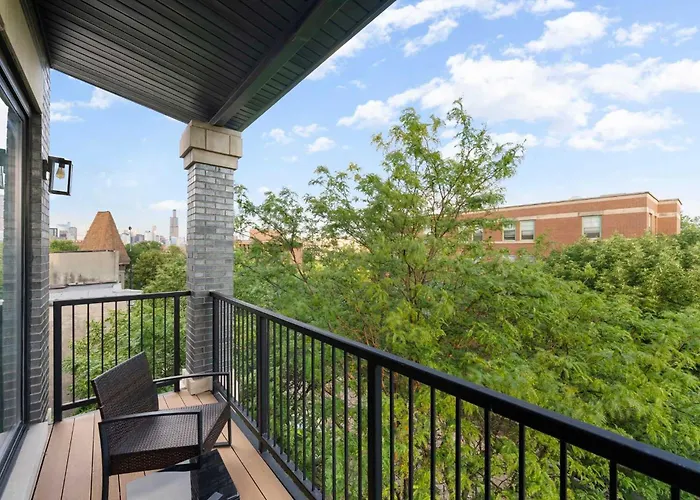 Apartment New 3bed 2bath With Parking By United Center Chicago