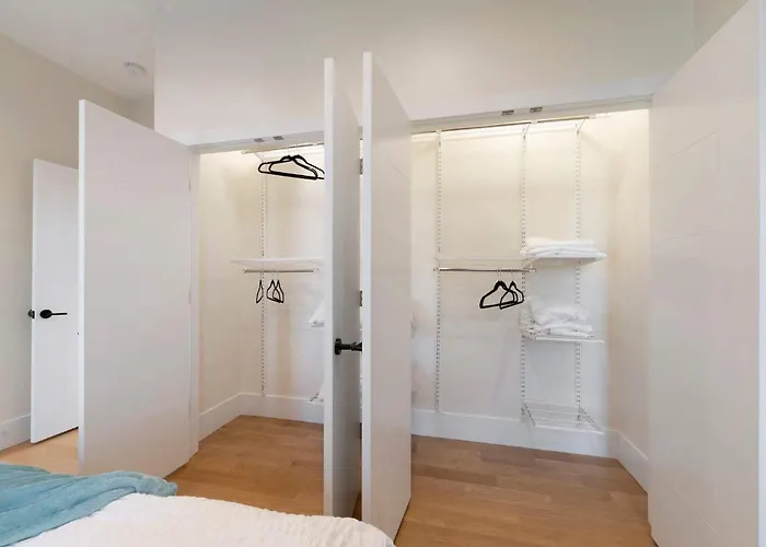 Apartment New 3bed 2bath With Parking By United Center *
