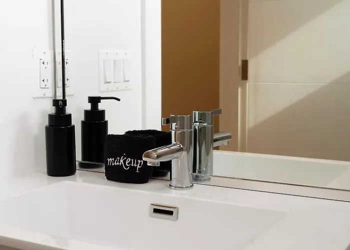 New 3bed 2bath With Parking By United Center Chicago