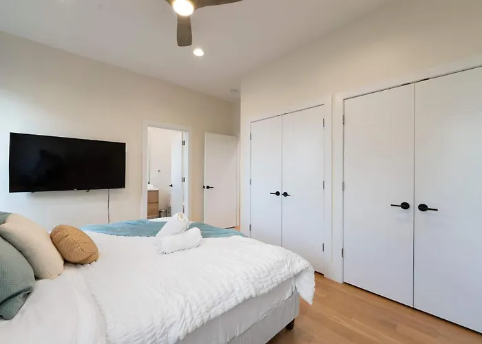 New 3bed 2bath With Parking By United Center